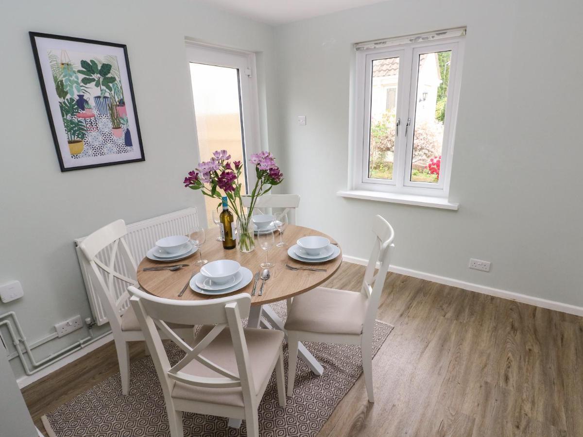 Mews Cottage Carmarthen Buitenkant foto